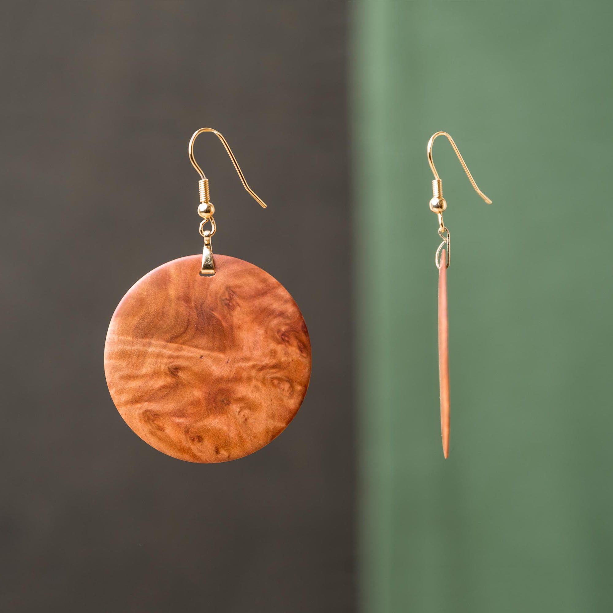 Ohrhänger_Eucalyptus_Hintergrund2