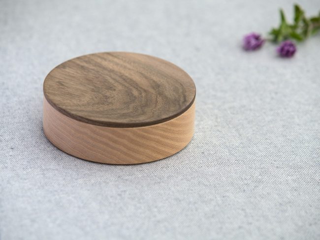 SALZ_Dose_Ulme_Walnuss