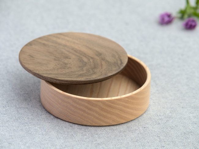 SALZ_Dose_Ulme_Walnuss_2